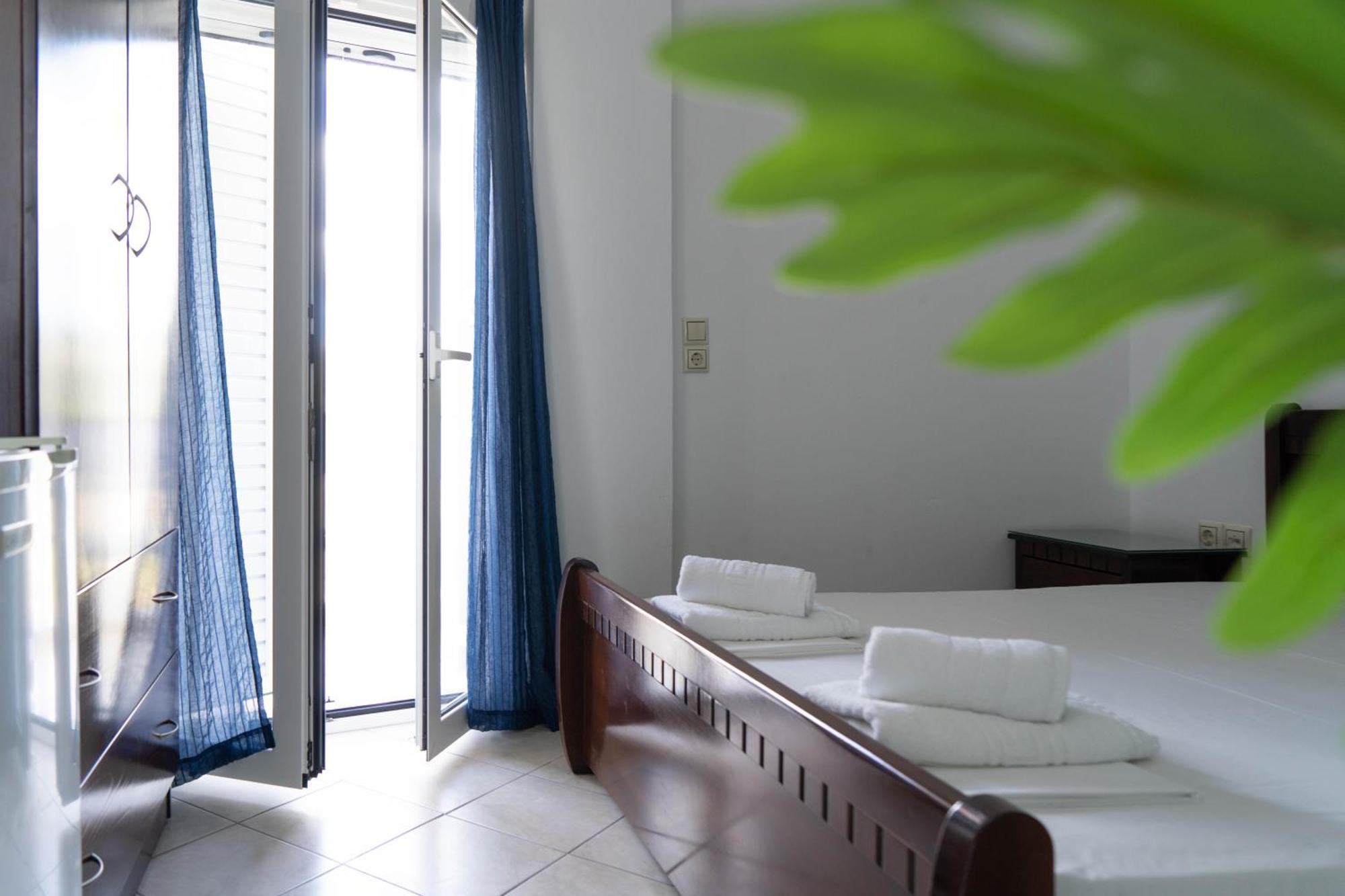 Hotel Alexandros Ammoudia Exterior photo